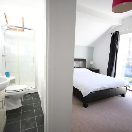 Hébergement de vacances Pass The Keys Large Family In Chorlton Manchester