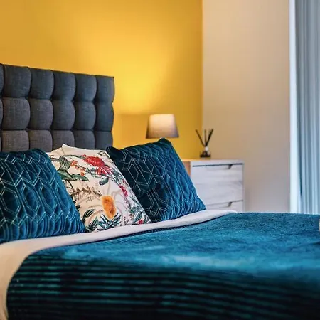 アパート Stylish 2 Bed Apt In Centre *