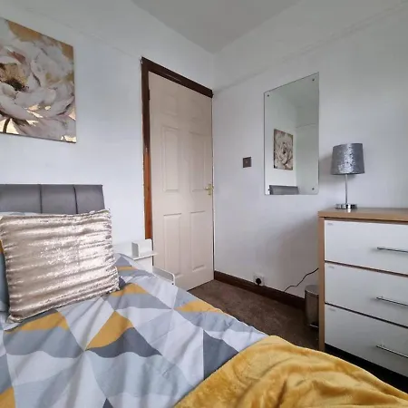 Large House In Apartament