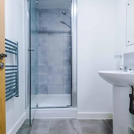 Luxury Centre Apt - Balcony - Parking Access מנצ'סטר