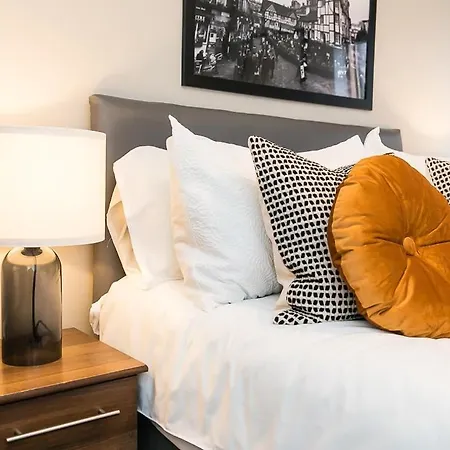 Centre Pad Sleeps 4 Apartmán Manchester