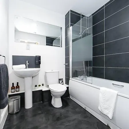 Awesome Space 2 Bedroom