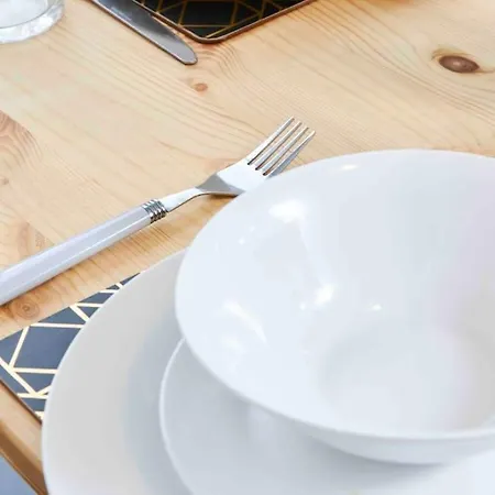 Dellehomes- Free Parking, Wfh, Family-friendly * 맨체스터