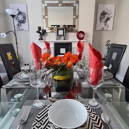 Stunning Holiday Privatunterkunft Manchester