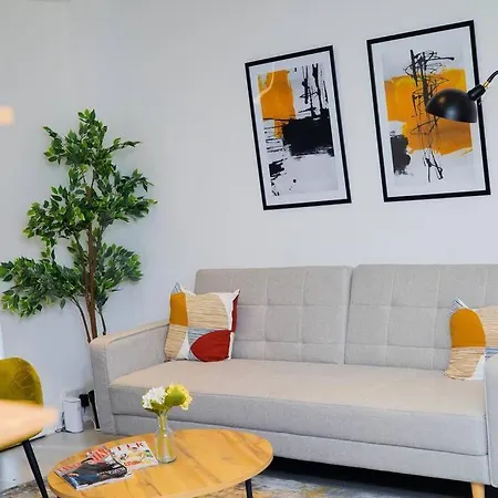 Isinmi - Close To Mcr City Holiday home *