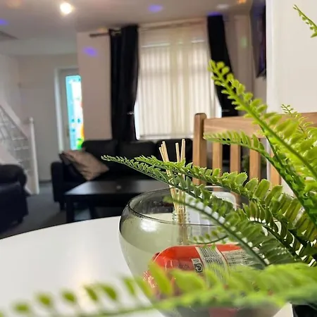 Dom wakacyjny Adorable 2 Bed House Ideal For Family Of Four