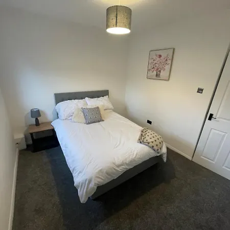 Apartamento Modern Cosy 1 Bed Near Centre~double Bed~parking