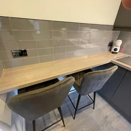 Modern Cosy 1 Bed Near Centre~double Bed~parking * Манчестер