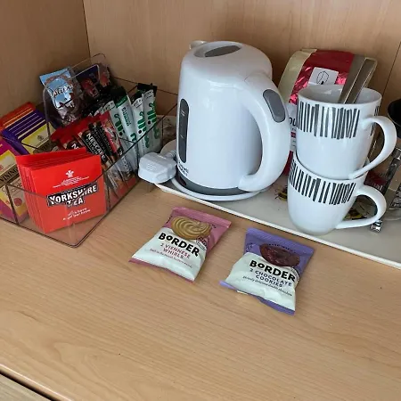 Séjour chez l'habitant Escape - Private & Bathroom Near Etihad And Coop Arena - Free Secure Parking Manchester