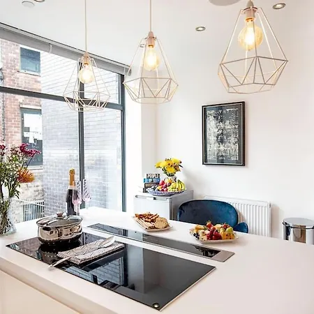 Σπίτι διακοπών Superhost: Luxury Deansgate Townhouse