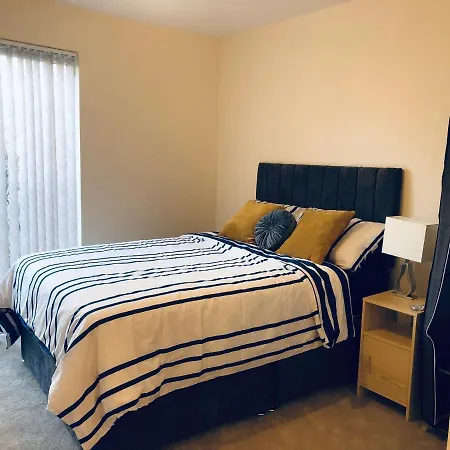 Spacious Flat Sportcity Etihad Manchester