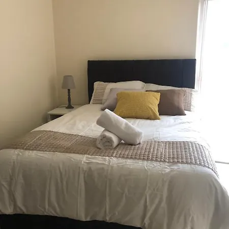 아파트 Spacious Flat Sportcity Etihad *