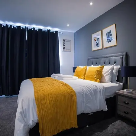 Isinmi - Close To Mcr City * Manchester