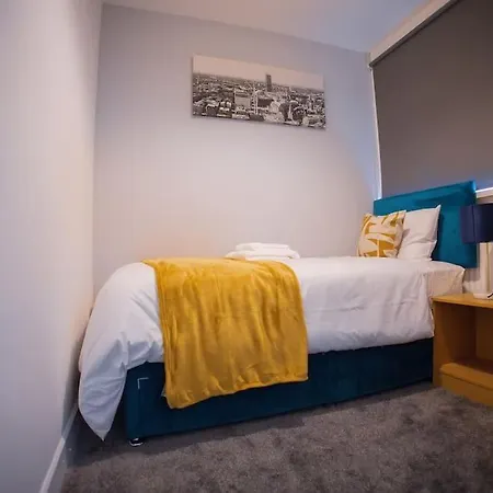 Holiday home Isinmi - Close To Mcr City