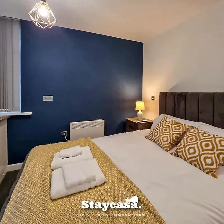 Magnificent 10 Bedroom Shared House - Great Amenities בית אירוח *
