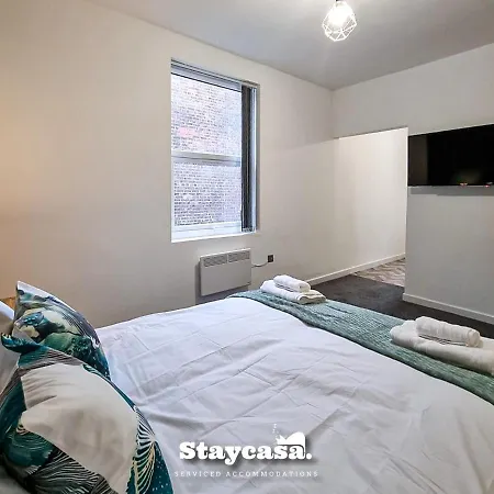בית אירוח Magnificent 10 Bedroom Shared House - Great Amenities