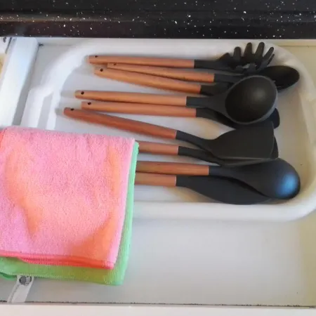 Entire 2 Bedroom House - Holiday home