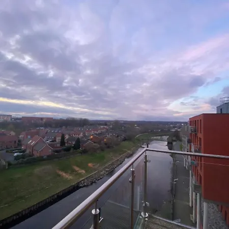 Adelphi Wharf, Luxury 1 Bed