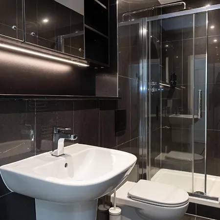 Apartment Pillo Serviced - Arena