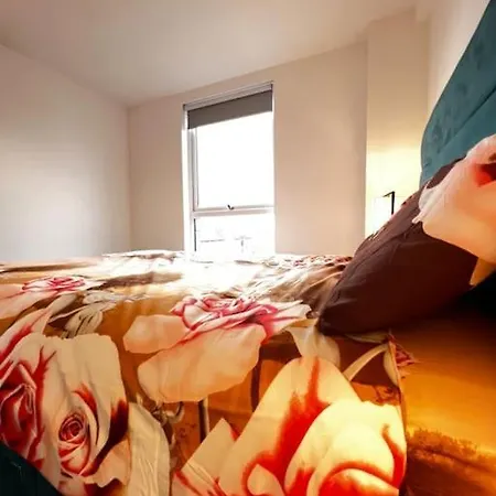 Lovely 1bed Apartment, Salford. Manchester
