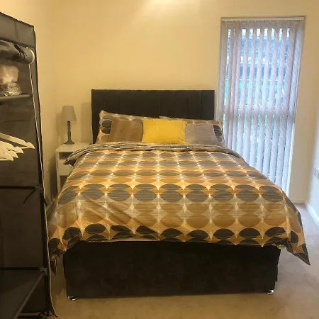 Spacious Flat Sportcity Etihad Manchester