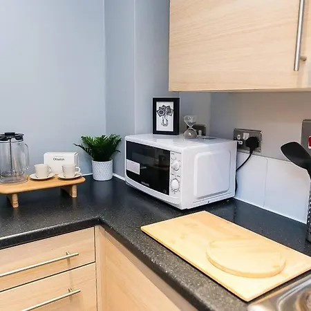 2 Bedroom Sleeps 6 Centre * Manchester