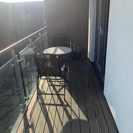 Centre Duplex 2 Bed Double Balcony Apt Manchester