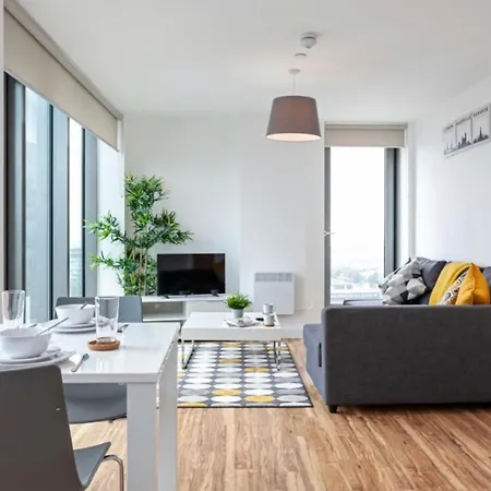 X1 Humble Abode * Manchester