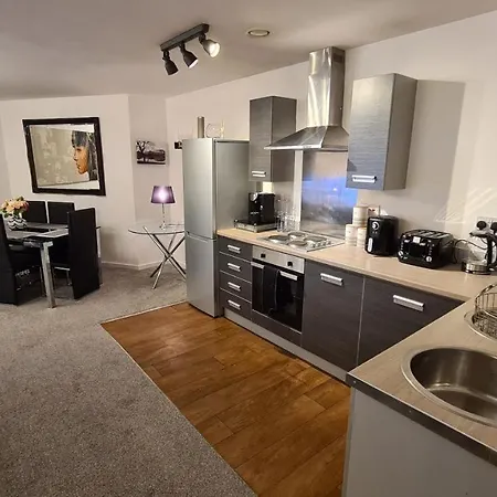 Luxury 2 Bed With Free Wi-fi & Parking Apartmán Manchester
