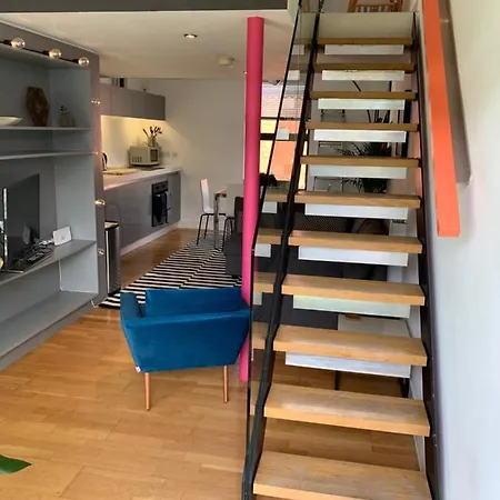 Designer House And Garden With Parking Apartment