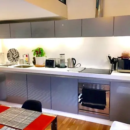 Designer House And Garden With Parking Apartment