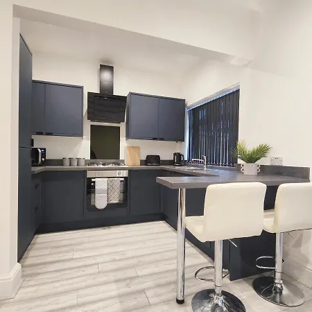 Lindsay House - South Stylish Townhouse With Free Parking Μάντσεστερ