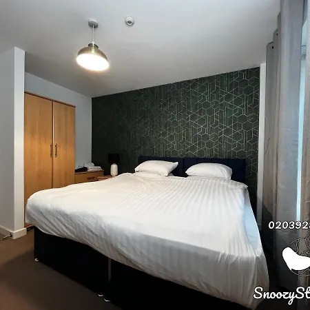 Spacious Luxury In Mcr Centre Manchester