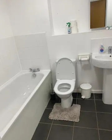 Eaglet 2 Bedroom Luxury Near Etihad Staduim Daire Manchester
