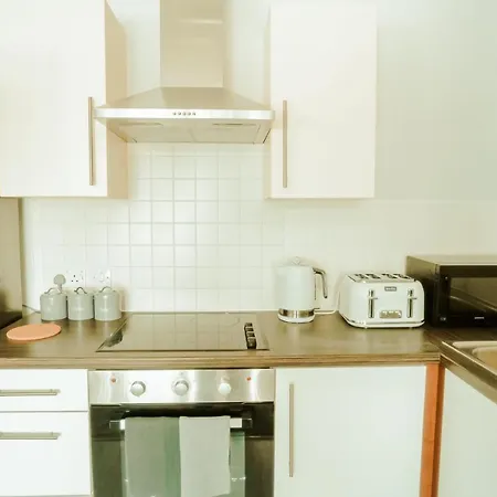Apartment Chic 2 Bedroom Salford Quays The Lowry *