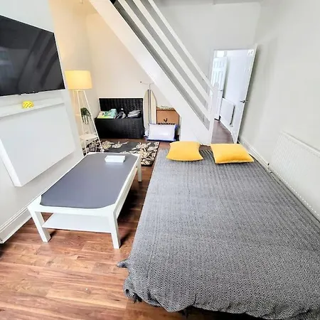 Apartamento Comfortable House Near Etihad - Sleep Rest