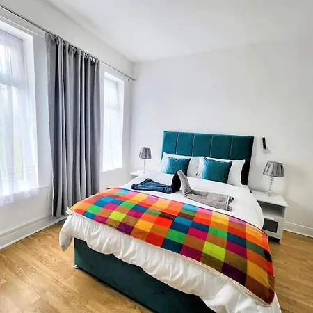 Comfortable House Near Etihad - Sleep Rest * 맨체스터