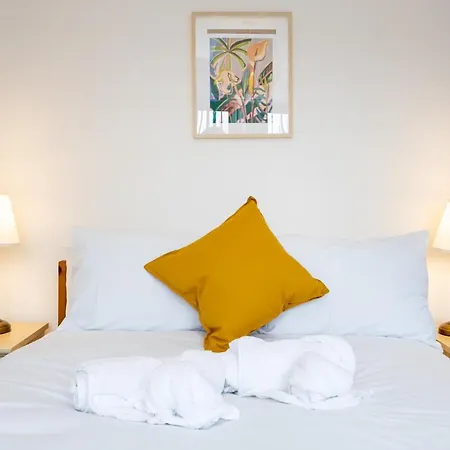 The Burton- Free Gated Parking Apartman Manchester