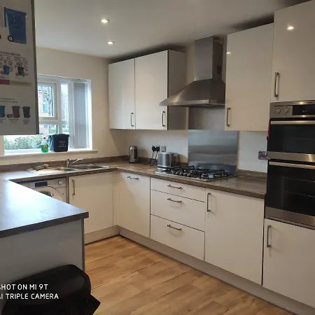 55 Kempster Gardens Manchester