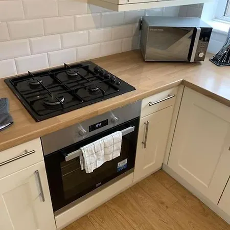 Contractor By Furnished * Manchester