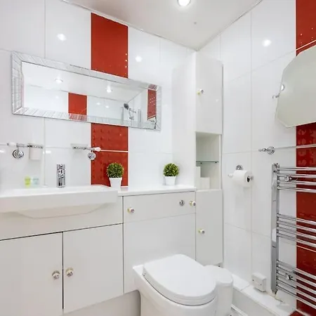 Guestready - Cherry Red Escape Near Picadilly Διαμέρισμα *