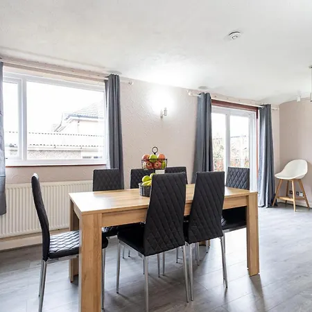 M9 Holiday home
