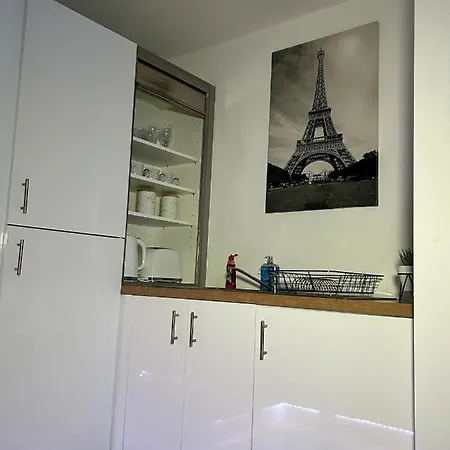 Διαμέρισμα Salford Quays Apartment, *