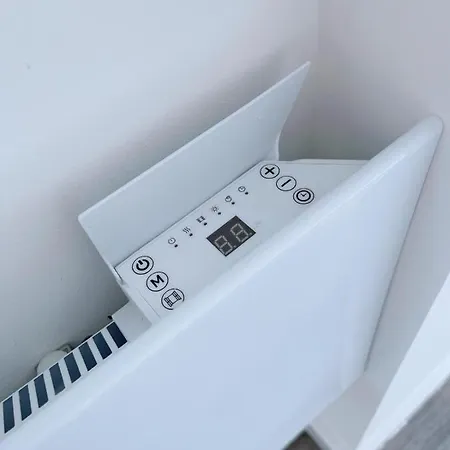 בית הארחה Modern House *