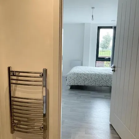 Modern House Πανσιόν *