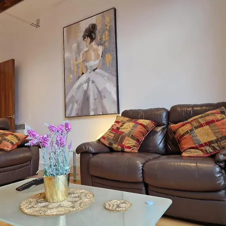 2 Bed, 2 Bath Apt, Northern Qrtr Apartment Manchester