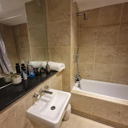 2 Bed, 2 Bath Apt, Northern Qrtr Lejlighed Manchester