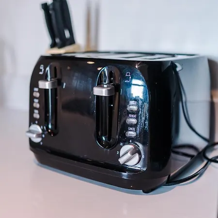 Zinnia Extended Stay: Modern One-bed In Old Trafford * Manchester