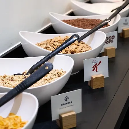 Express Centre Arena By Ihg