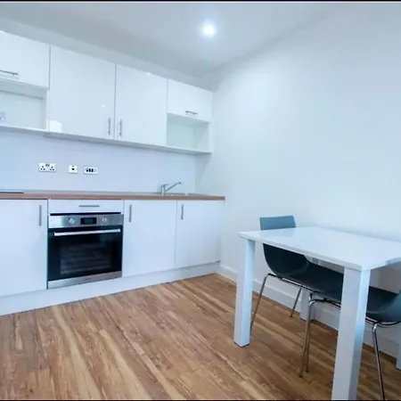 Luxury Near Media City